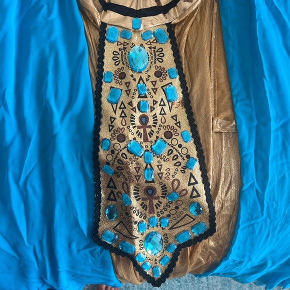 Queen Cleopatra Halloween costume with headpiece customized - Picture 3 of 10